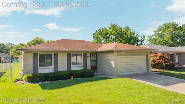 39739 Dorian Drive, SterlingHeights, MI 48310