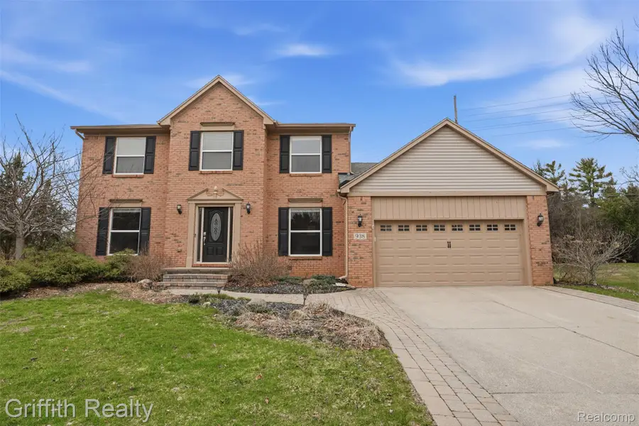 938 Meadowbrook Court, Milford, MI 48381 - #2