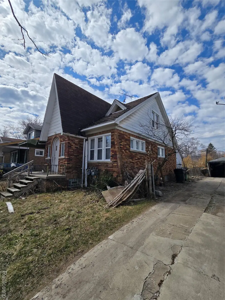 17325 Barlow Street, Detroit, MI 48205 - #2
