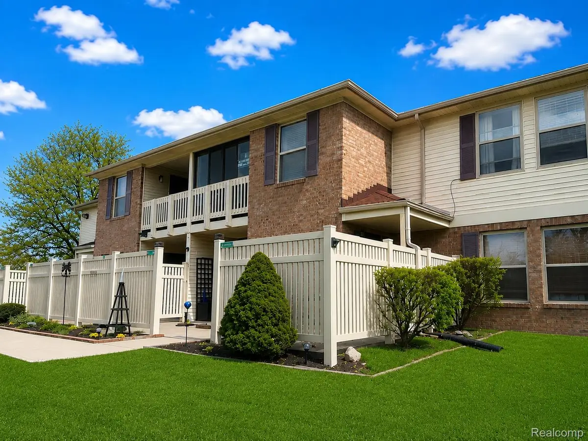 61101 Greenwood Drive, South Lyon, MI 48178 - #1