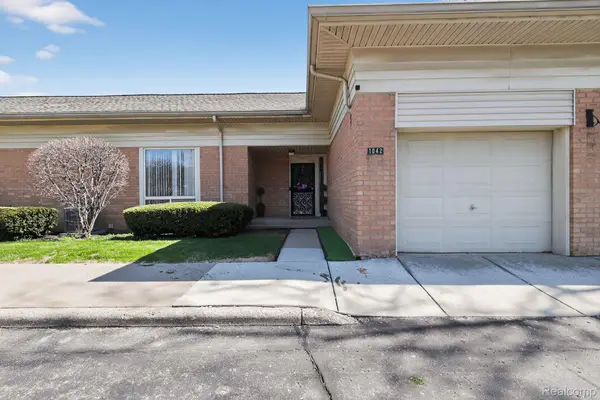 1042 Trevor Place, Detroit, MI 48207