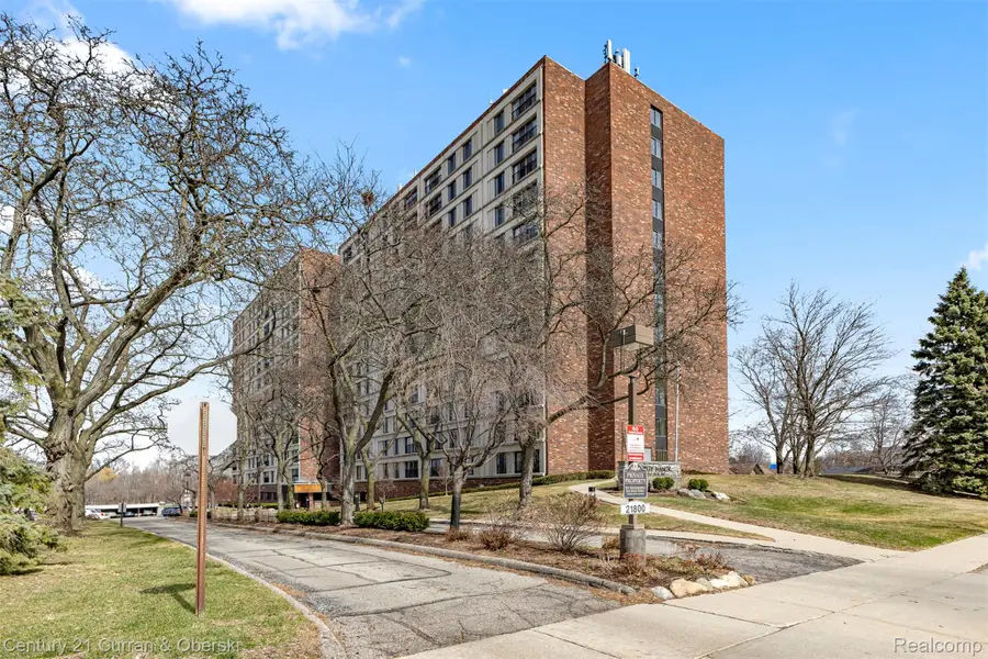 21800 Morley Avenue #618, Dearborn, MI 48124 - #2