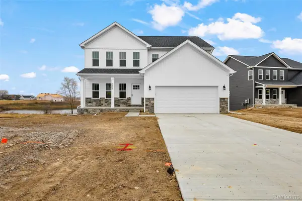 1154 Brendan Bay Drive, GrandBlanc, MI 48439