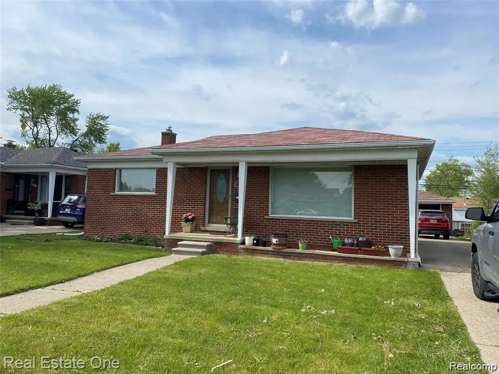 27014 Ford Road, Dearborn Heights, MI 48127 - #1