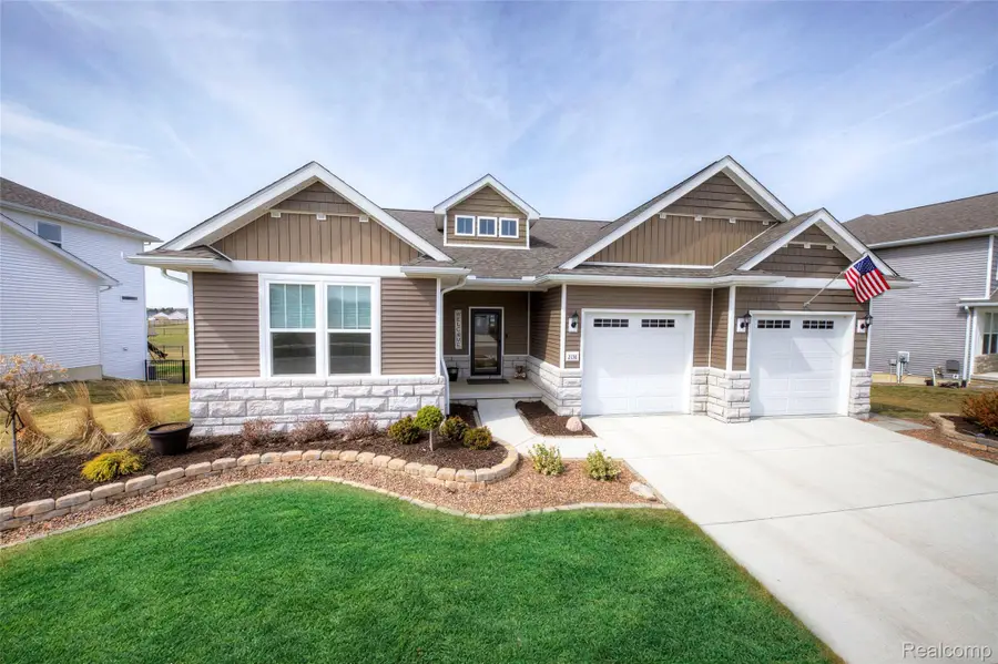 2138 Gambrel Lane, Howell, MI 48843 - #3