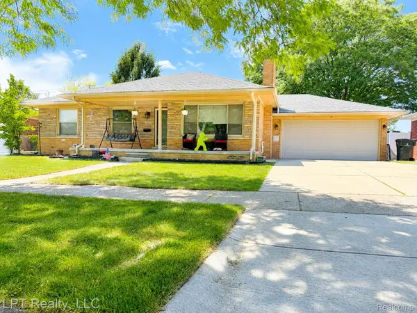 30605 Champine Street, StClairShores, MI 48082