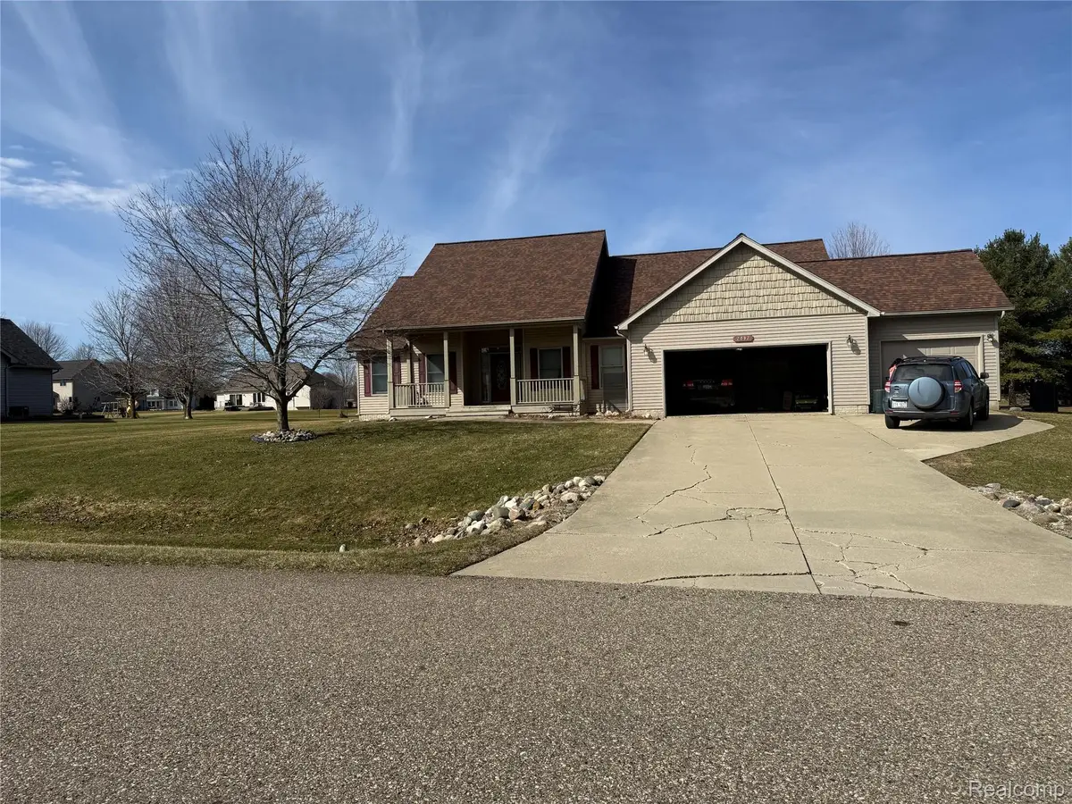 2097 Whispering Waters Pass, Flushing, MI 48433 - #1