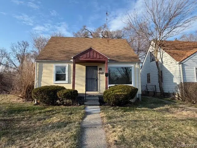 16828 W Chicago Street, Detroit, MI 48228 - #1