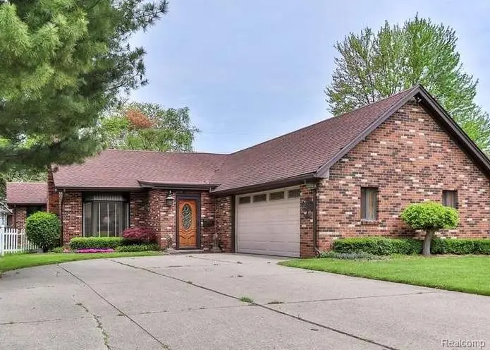 23211 Glenbrook Street, Saint Clair Shores, MI 48082 - #1