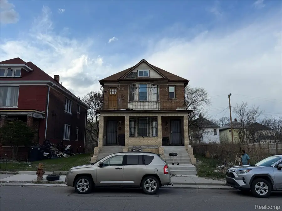593 Owen Street, Detroit, MI 48202 - #2