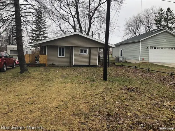 4055 Velma Drive, FortGratiot, MI 48059