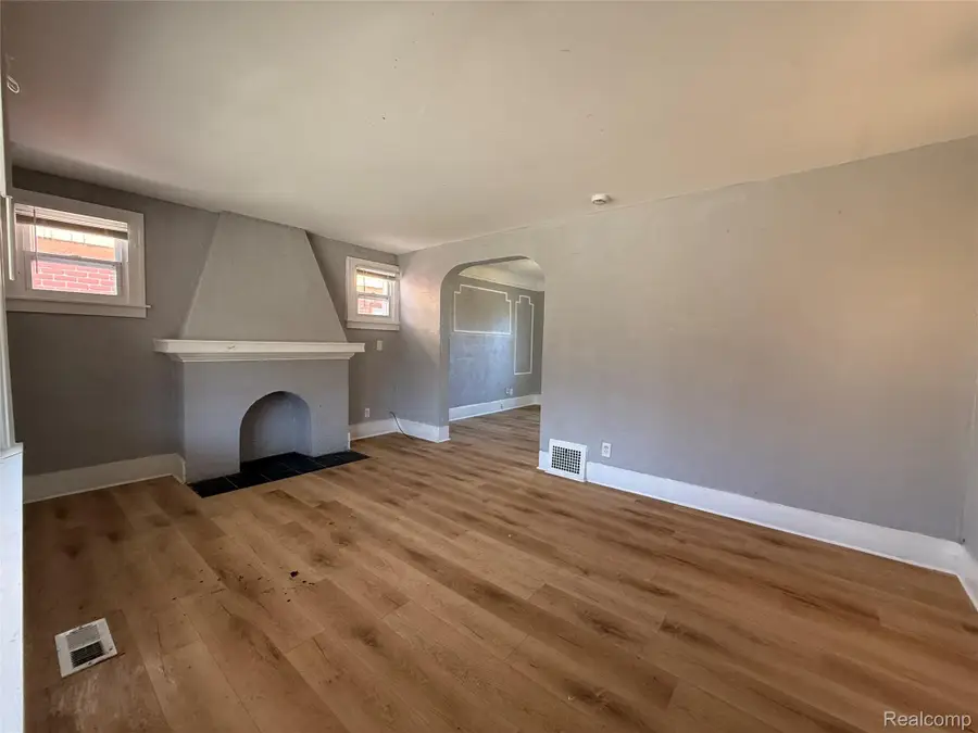 16206 Snowden Street, Detroit, MI 48235 - #3