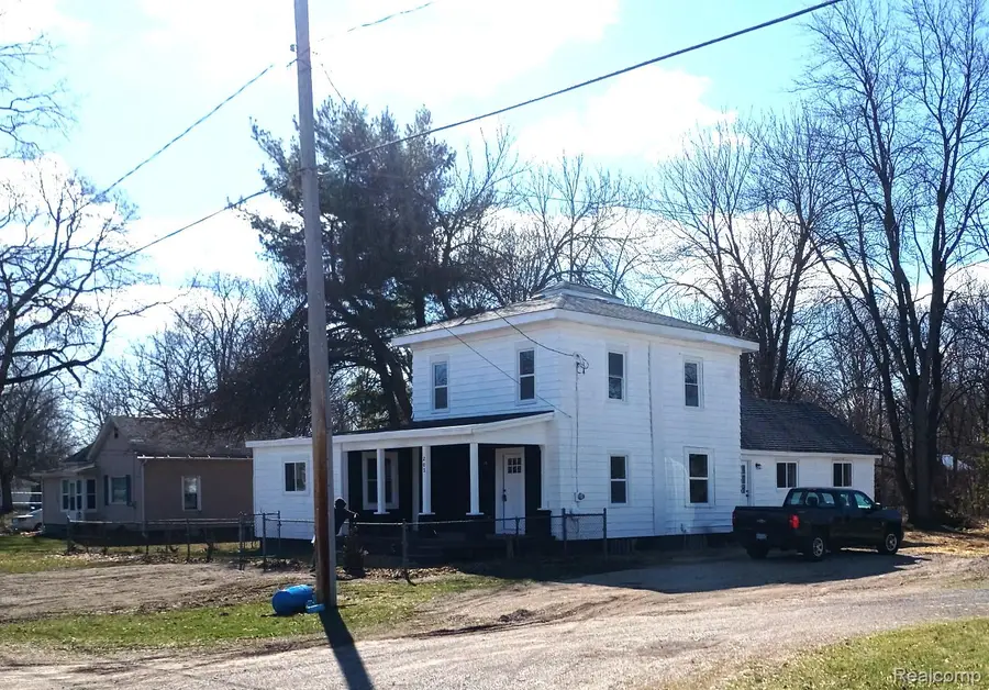 203 E Commercial Street, Norvell, MI 49263 - #2