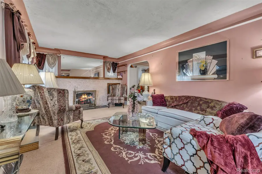 18944 Santa Barbara Drive, Detroit, MI 48221 - #3