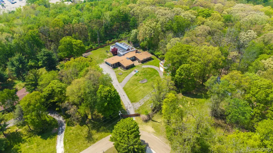 20551 Norwood Drive S, Southfield, MI 48075 - #3