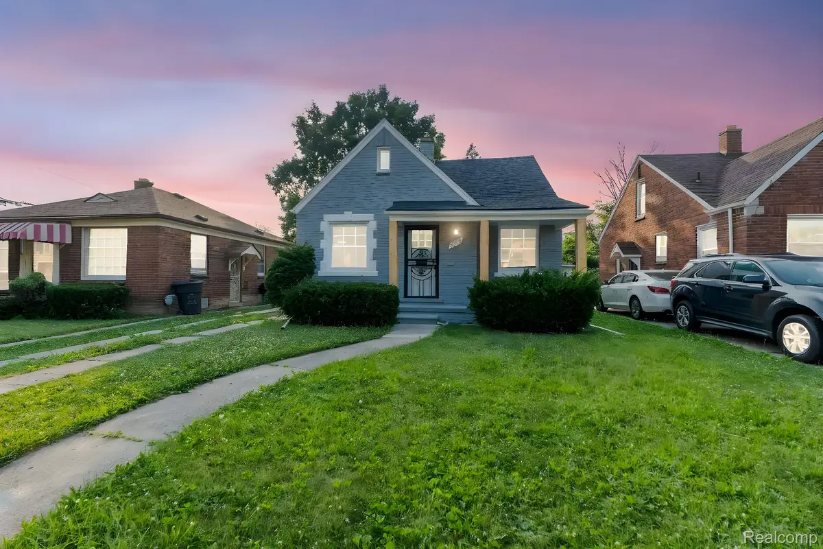 11537 Roxbury Street, Detroit, MI 48224 - #1