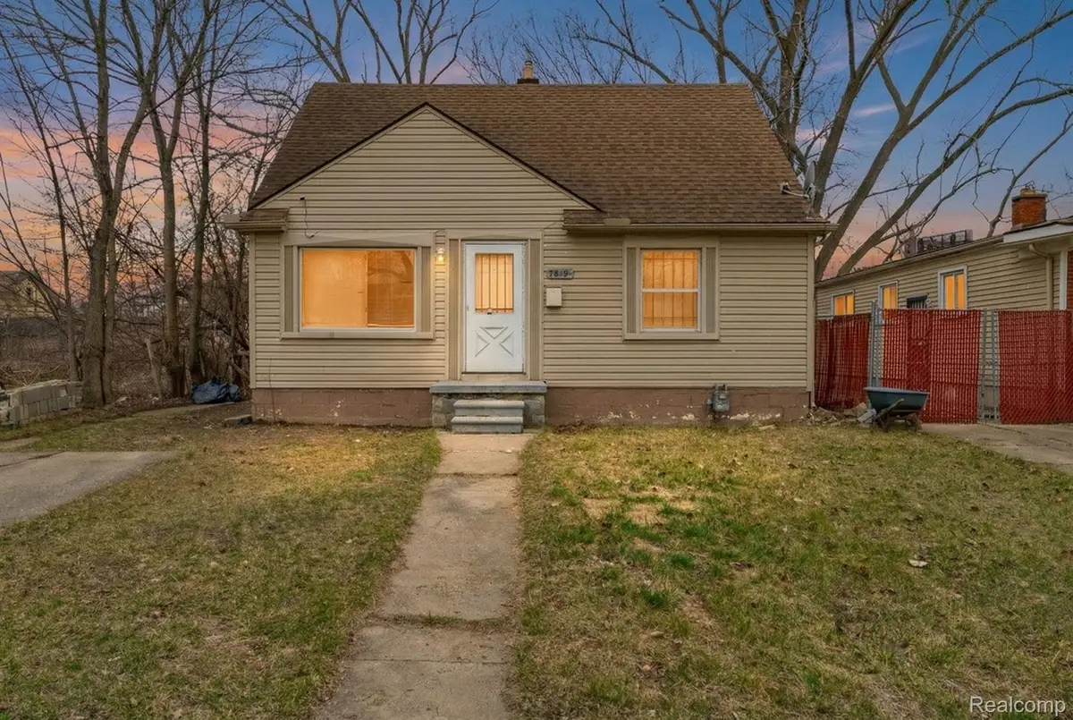 7819 Longacre Street, Detroit, MI 48228 - #1