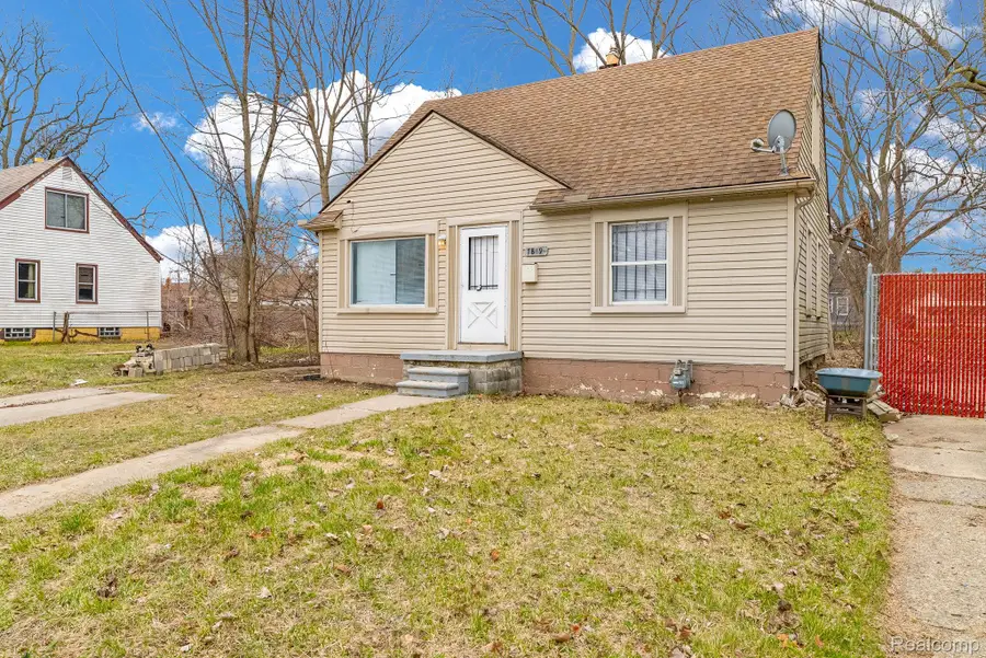 7819 Longacre Street, Detroit, MI 48228 - #2