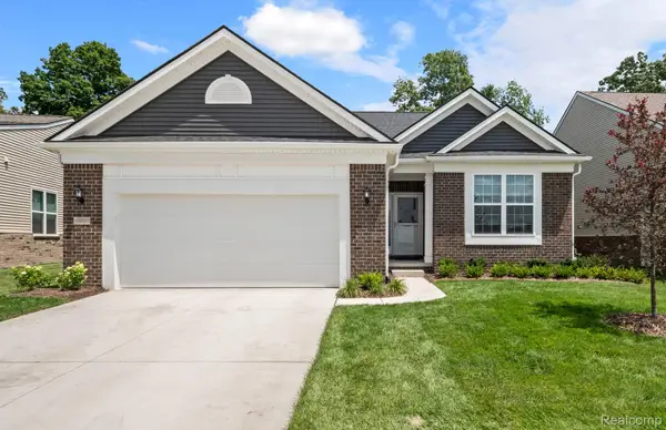 5674 Lewiston Road, Canton, MI 48188