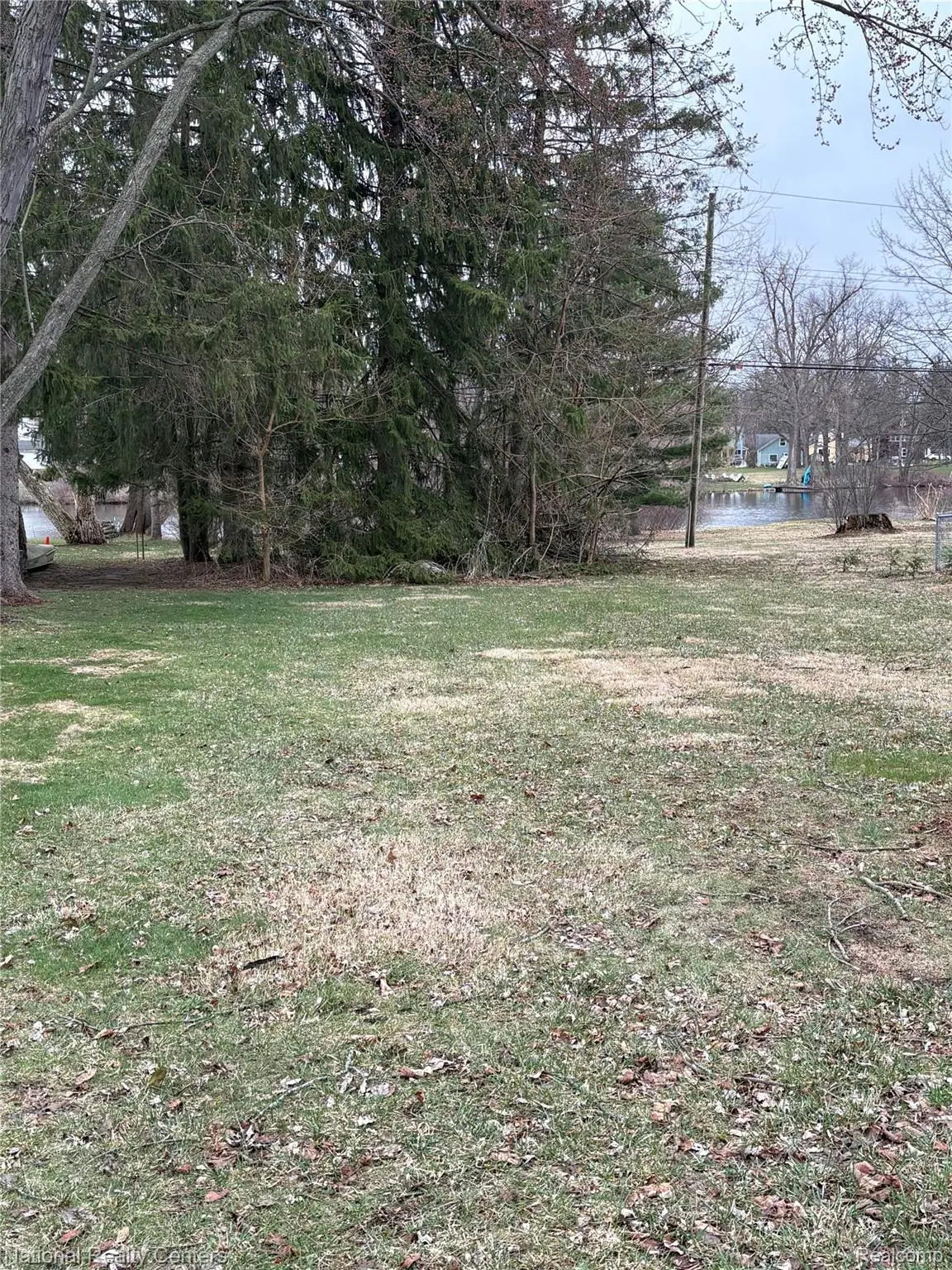 138 N Holcomb Road, Clarkston, MI 48346 - #1
