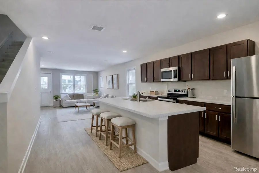 221 N Grove Street #6, Ypsilanti, MI 48198 - #3