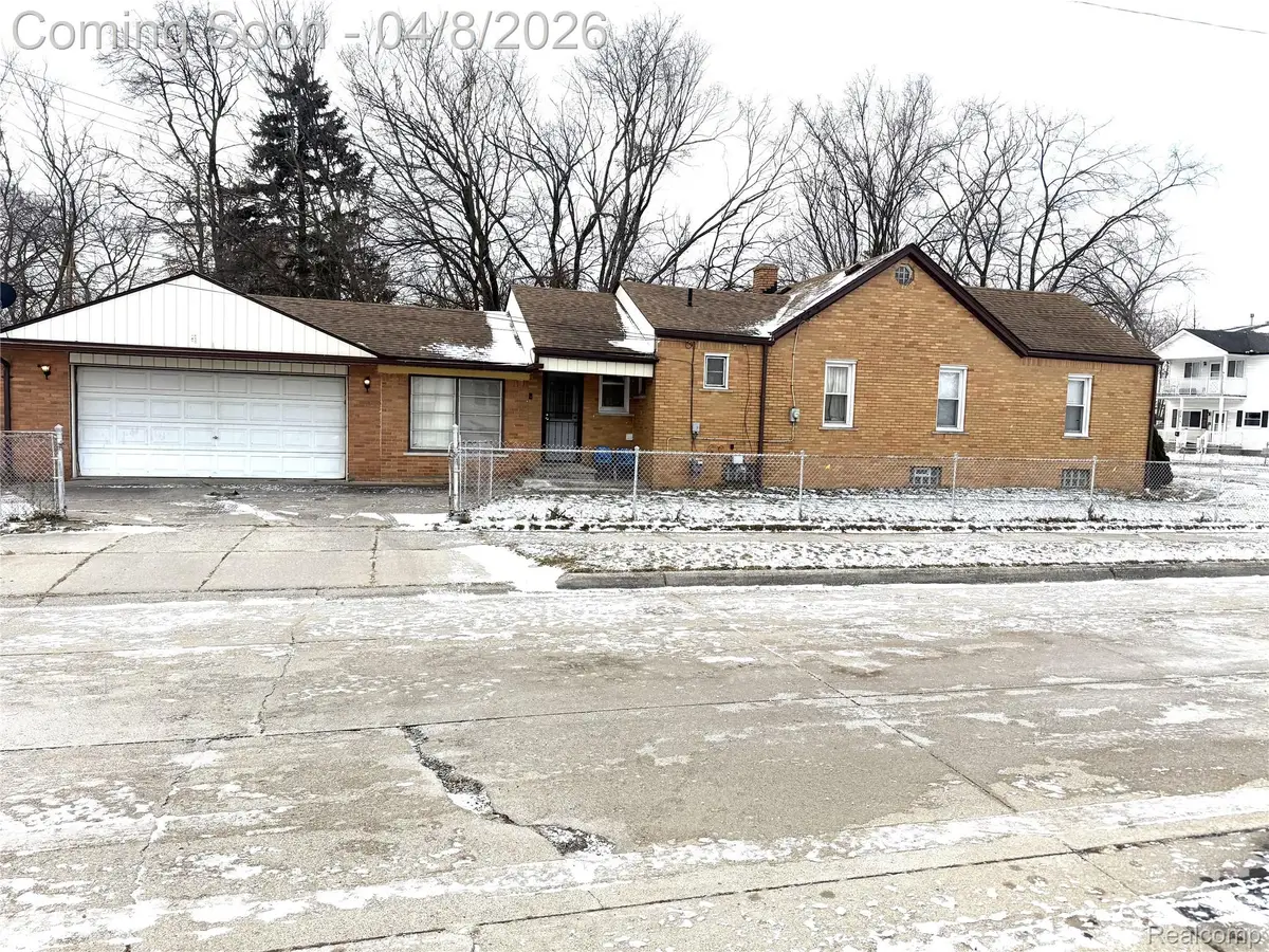 20830 Wellington Avenue, Warren, MI 48089 - #1