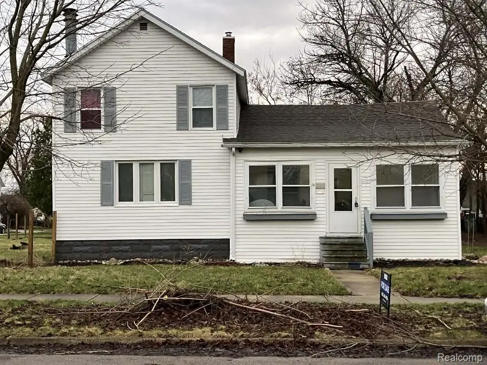 208 34th Street, Bay City, MI 48708 - #1
