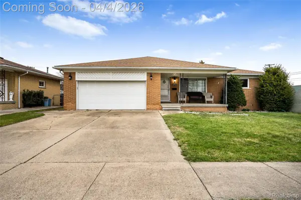 7117 N Evangeline Street, DearbornHeights, MI 48127