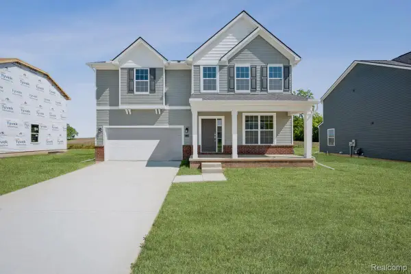 27110 Gallop Way, Saline, MI 48176
