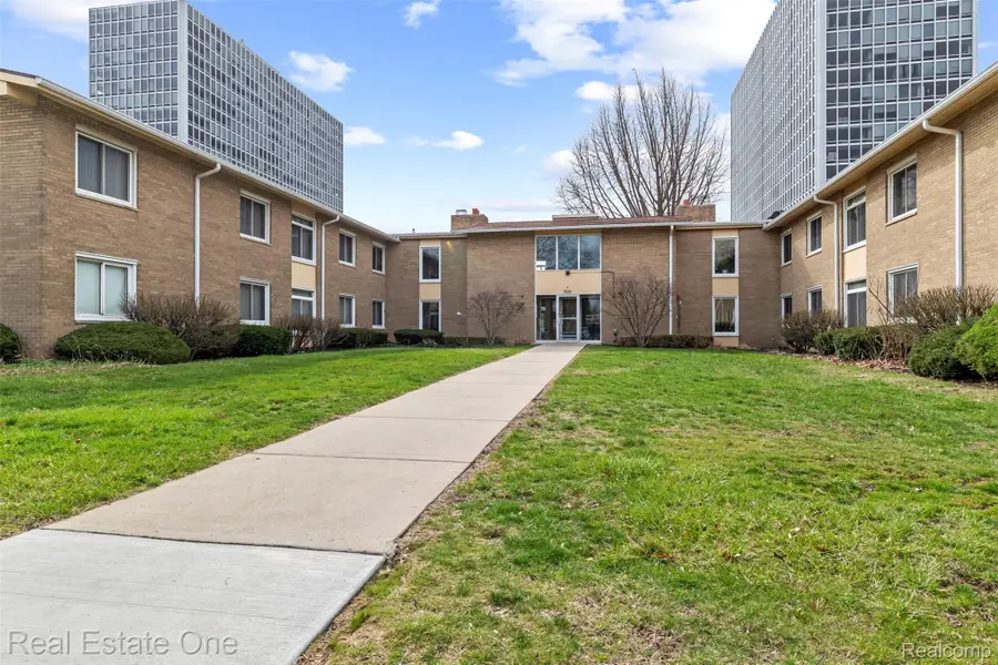 1550 Cherboneau Place #110, Detroit, MI 48207 - #3