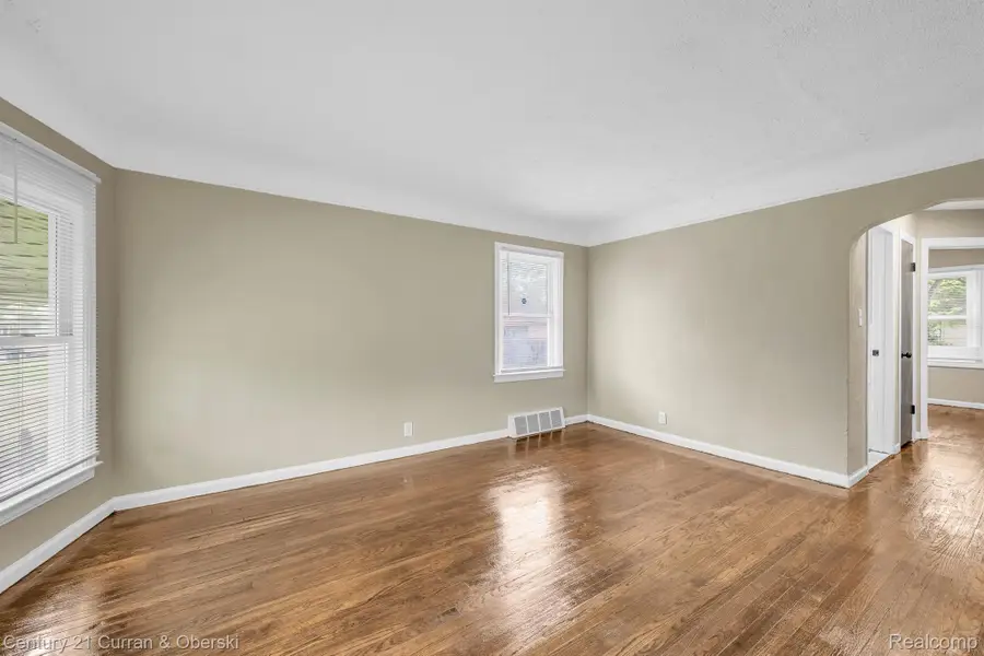 9583 Stahelin Avenue, Detroit, MI 48228 - #2