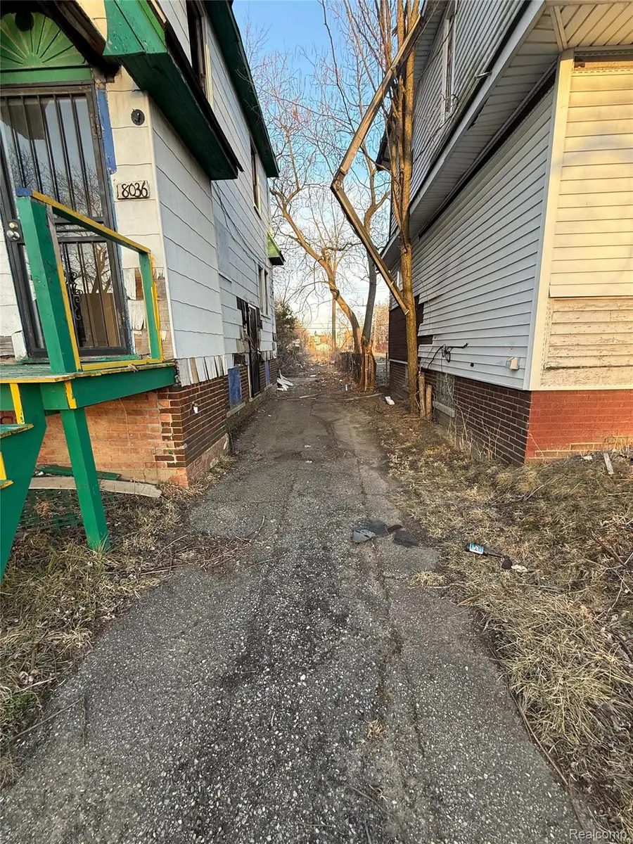 18036 Joann Street, Detroit, MI 48205 - #2