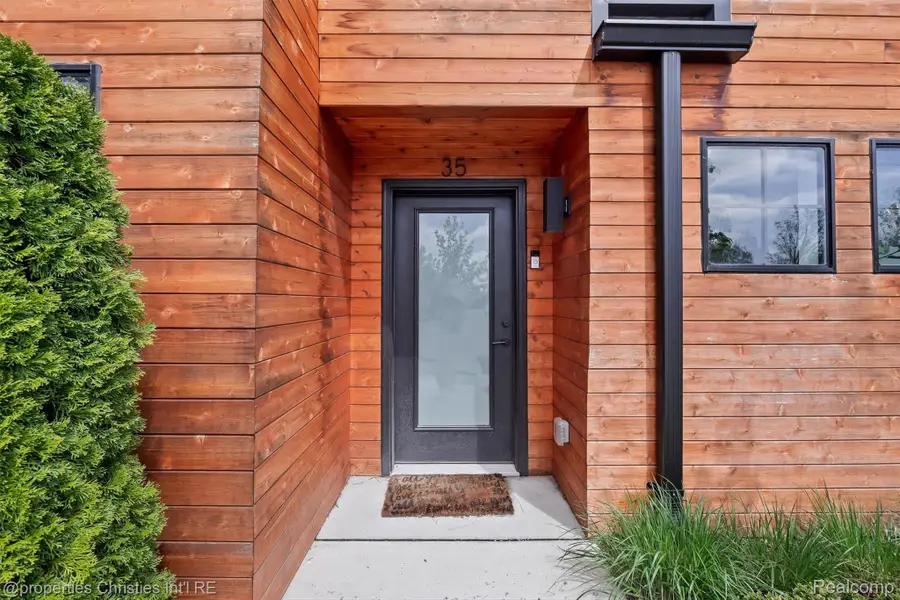 533 E Harrison Avenue #35, Royal Oak, MI 48067 - #3