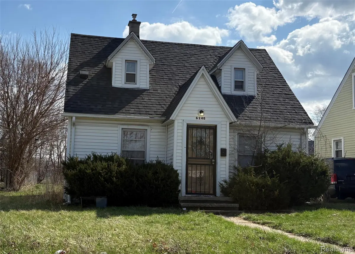 6240 Ashton Avenue, Detroit, MI 48228 - #1