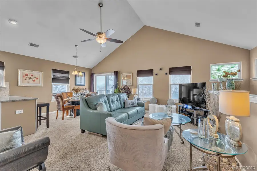 29104 Philadelphia Drive #13, Chesterfield, MI 48051 - #2