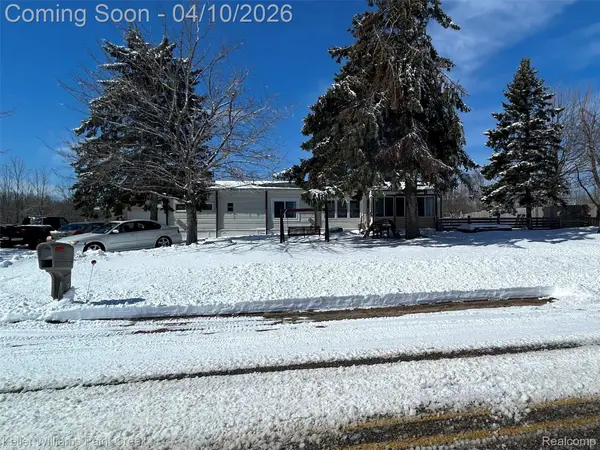 3055 Black Road, Charlevoix, MI 49720