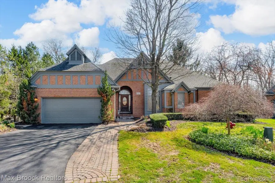 11633 Lorenz Way, Plymouth, MI 48170 - #3