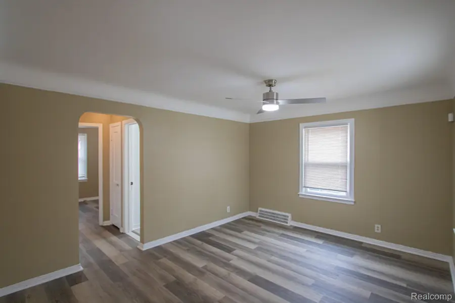 19644 Kenosha Street, Harper Woods, MI 48225 - #2