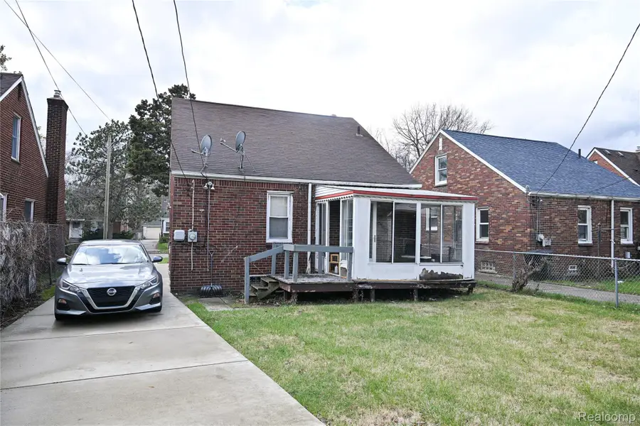 19330 Tracey Street, Detroit, MI 48235 - #3