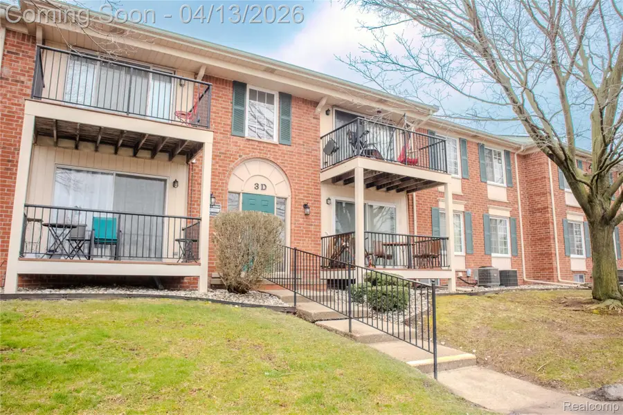 12025 Ina Drive #98, Sterling Heights, MI 48312 - #2