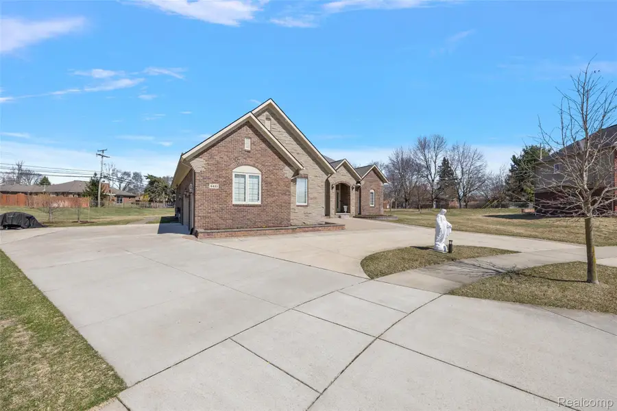 4411 Forster Lane, Shelby, MI 48316 - #3