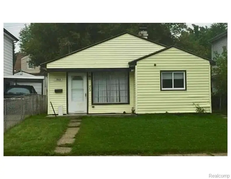 949 Kettering Avenue, Pontiac, MI 48340 - #1