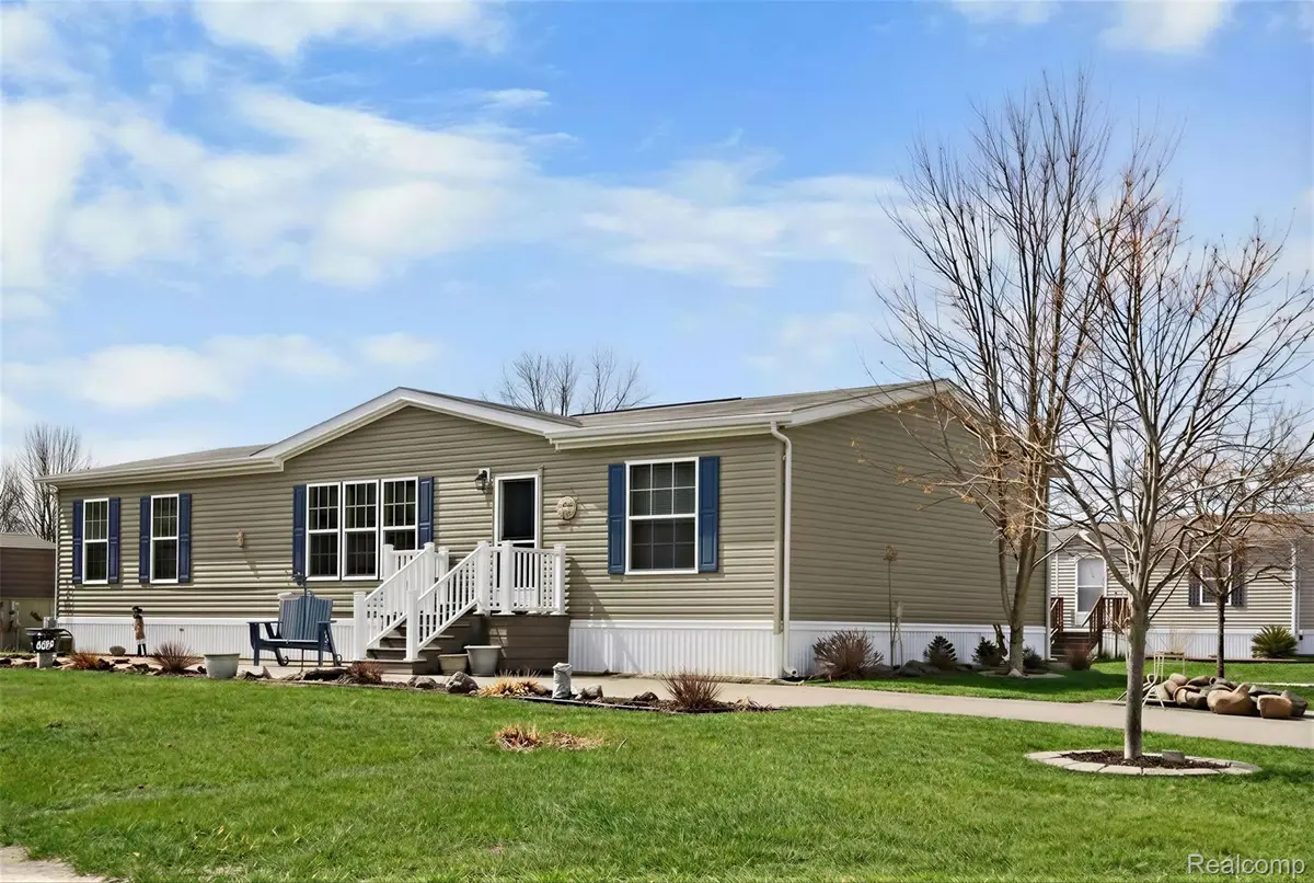 501 Kinloch, Temperance, MI 48182 - #1