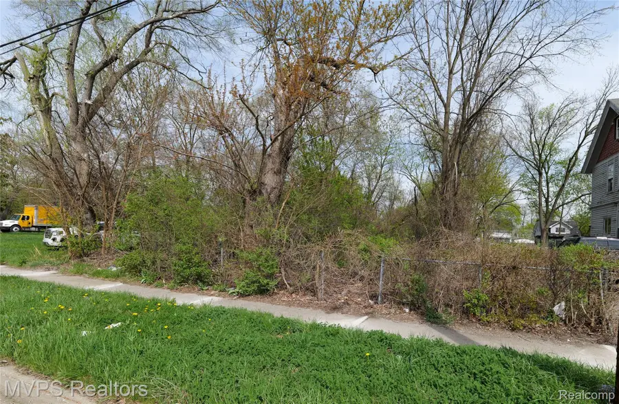 61 S South Paddock Street, Pontiac, MI 48342 - #2