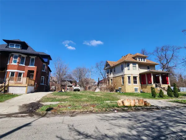 130 Hazelwood Street, Detroit, MI 48202