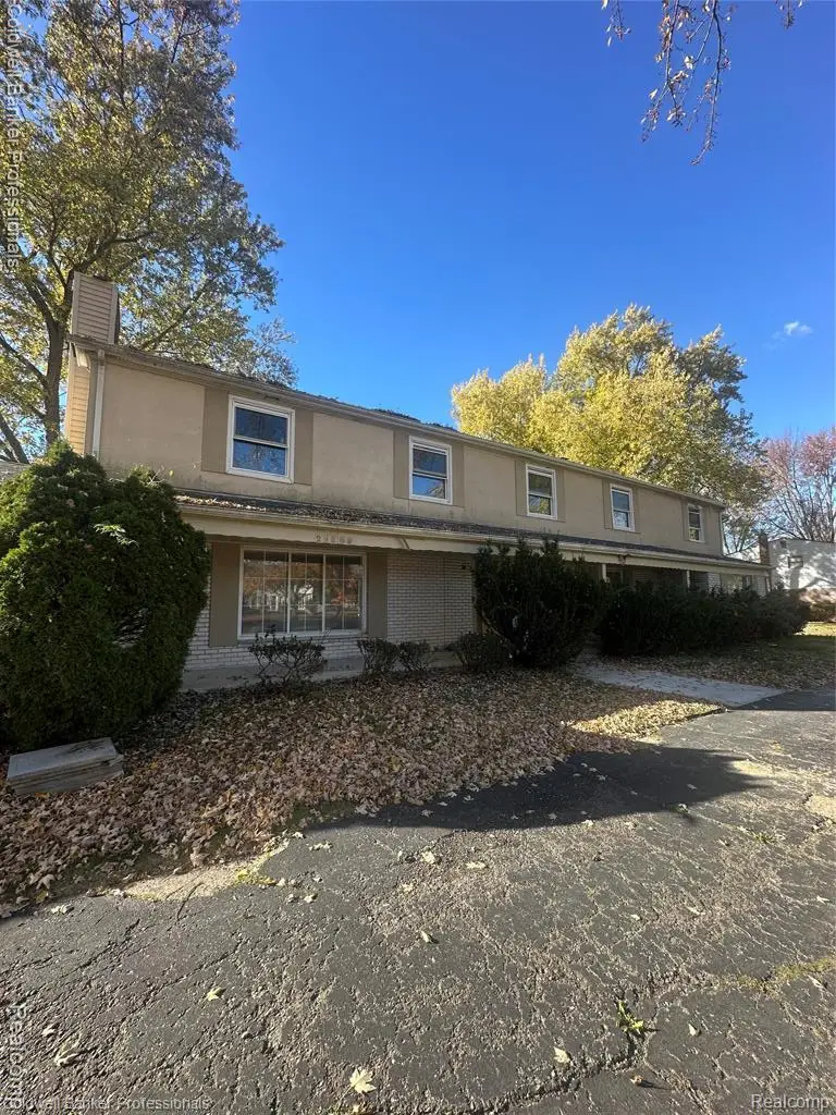 29585 Woodhaven Lane, Southfield, MI 48076 - #1