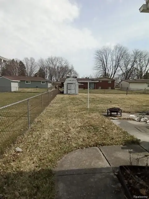 4141 Amelia Drive, Saginaw, MI 48601 - #3