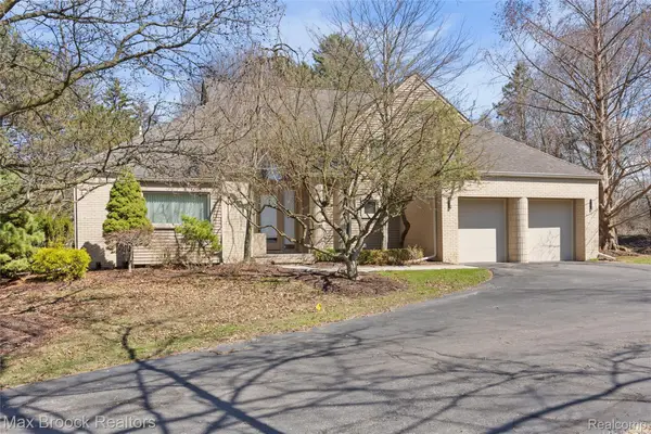 1603 Franklin Hills Drive #1, BloomfieldHills, MI 48302