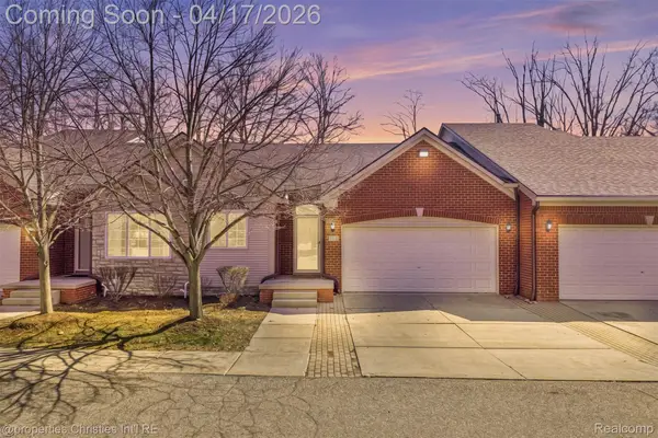 30674 Ardmore Court, Novi, MI 48377