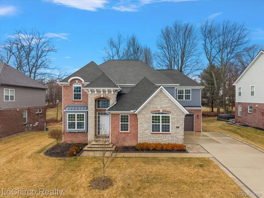 43722 Bolingbrooke Lane, Novi, MI 48377 - #3